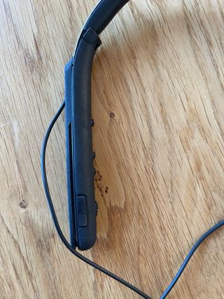 Sony WI1000X Negro Auriculares Inalámbricos