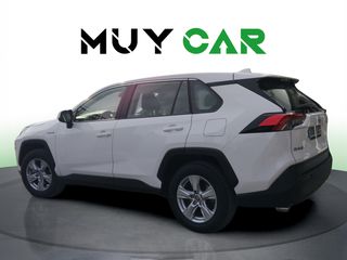 Toyota Rav4 220H Business 4WD 163 kW (222 CV)