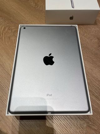 iPad 6ª Gen Plata 32gb en perfecto estado.