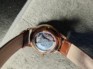 Reloj Automático Dorado Marrón
