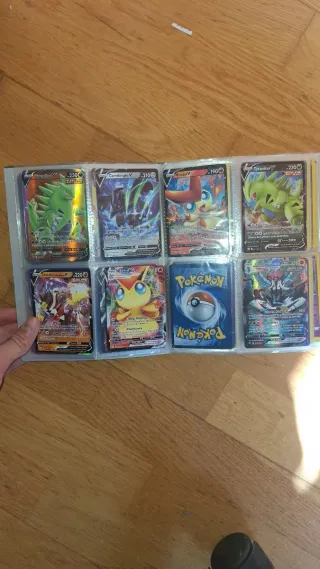 Cartas Pokémon Variadas