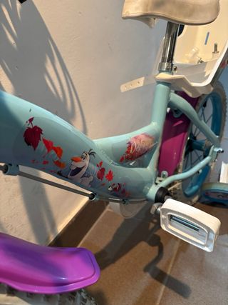 Bicicleta Infantil Frozen Azul y Morado