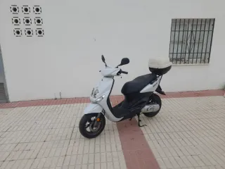 Yamaha Neos 50cc Blanca