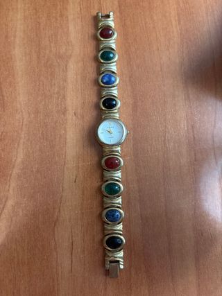 Reloj Toro Mujer Elegante Dorado Piedras