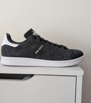 Zapatillas Adidas Stan Smith Gris Talla 43.5