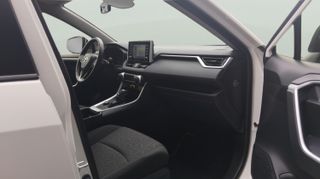 Toyota Rav4 220H Business 4WD 163 kW (222 CV)