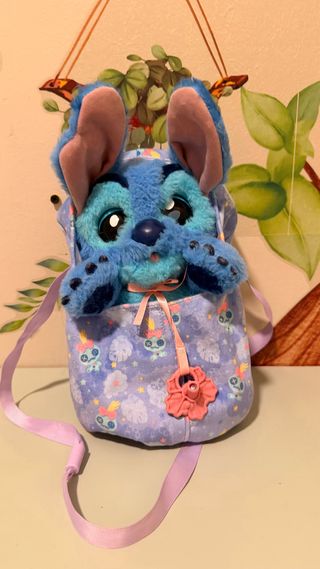 Peluche Stitch Dormilón con Bolso. BABY PAWS