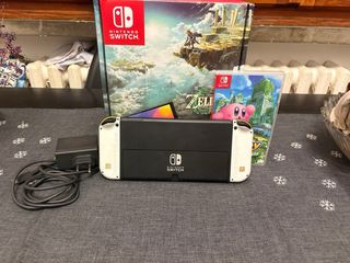 Nintendo Switch OLED Edizione Zelda