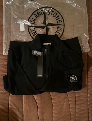 Sudadera Stone Island Negra