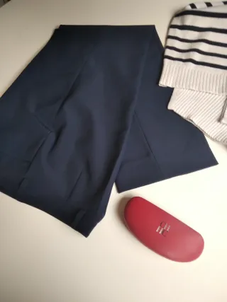 Jersey Massimo Dutti a rayas azul y Blanco.