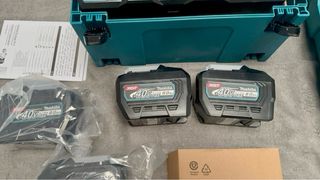 Makita Martillo Demoledor 40V 8Ah Baterías