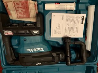 Makita Martillo Demoledor 40V 8Ah Baterías