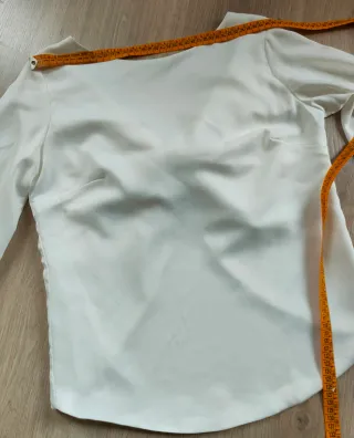 Blusa top blanca evento lazo grande M 38