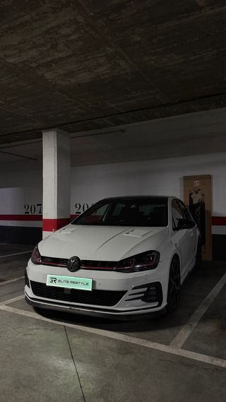 Tapa-matrículas perdonalizados