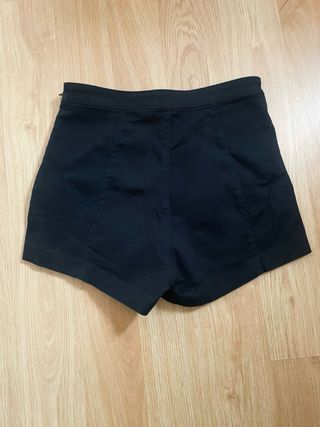 Pantalón short de traje negro