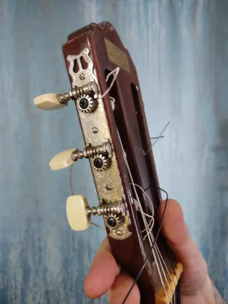 Guitarra artesanal Helmut Hanika 1979 N°17