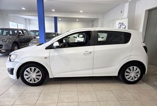Chevrolet Aveo 1.2 LT 5p.