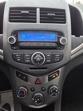 Chevrolet Aveo 1.2 LT 5p.