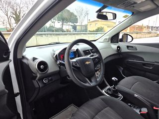 Chevrolet Aveo 1.2 LT 5p.