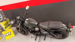 Hyosung GV 125 Bobber