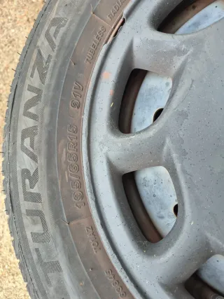 Juego 4 Ruedas Nissan Turanza