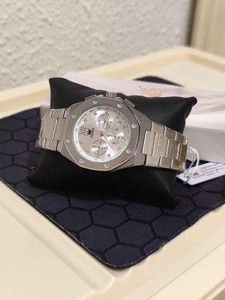 Reloj OLEVS Plata y Blanco Hombre