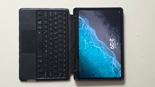 Samsung Galaxy Tab S8 con Funda y Spen
