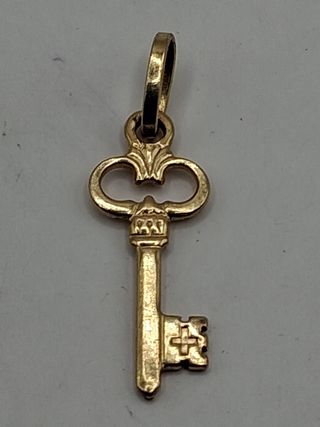 Colgante Llave Antigua Oro 18k, 1,3gr. Ref. G-264.