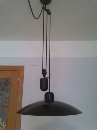 Lámpara sube y baja de Metal Arte