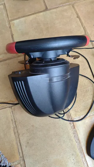 Thrustmaster T150 Ferrari Volante para juegos