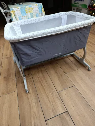 Minicuna estrellas gris