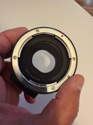 Objetivo Canon EF-S 24mm f/2.8 STM