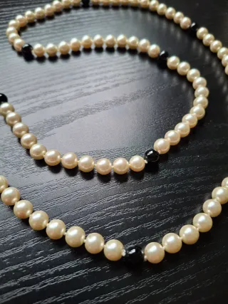 Collar Perlas Falsas Vintage Beige y Negro