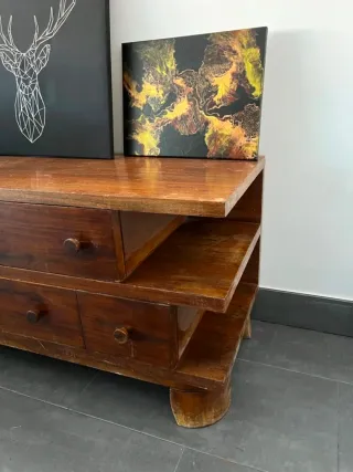 Mueble de salón madera marrón