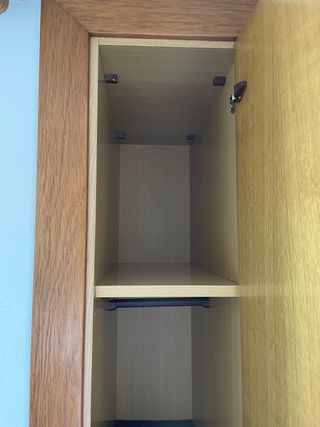 Armario empotrado pequeño madera