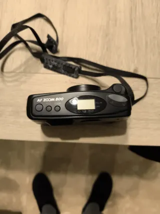 Cámara Samsung AF Zoom 800 38-80mm Negra