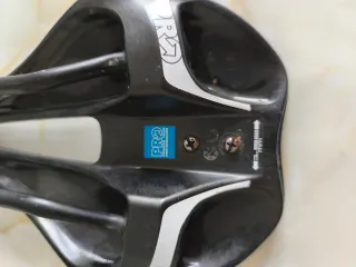 Sillín Pro Turnix Negro semi curvibde 155mm