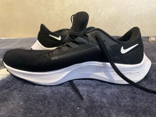 Zapatillas Nike Negras y Blancas