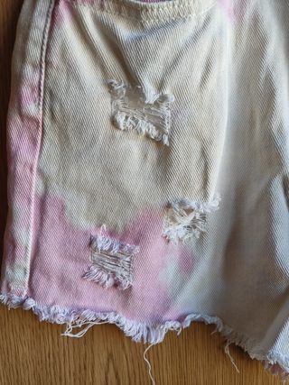 Calções Tye Dye Desfiados