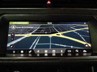 Land-Rover Range Rover Evoque D150 AWD