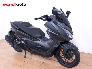 HONDA FORZA 125