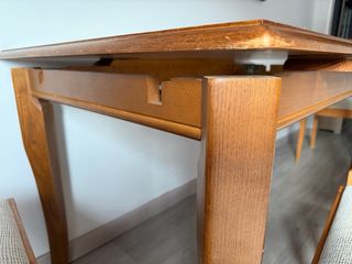 Conjunto mesa y 4 sillas comedor