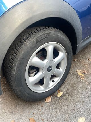 Llantas 15 Mini Cooper al 80 %