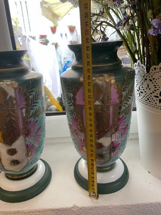Par de jarras de porcelana vintage