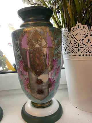 Par de jarras de porcelana vintage