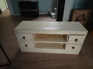 Mueble salón beige madera maciza