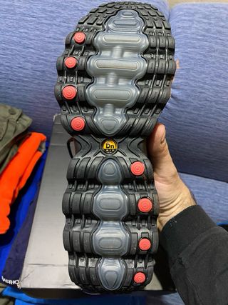 Nike Air Max DN8 Negro/Gris Talla 42.5