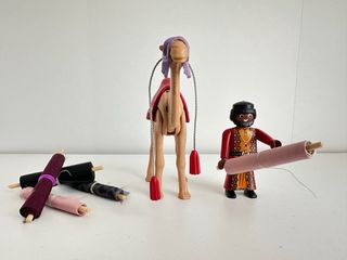Playmobil mercader de telas con camello testarudo