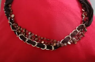 Collana artigianale pietre e catena metallo