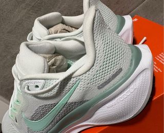 Nike Air Zoom Pegasus 41 Talla 36 Nuevas